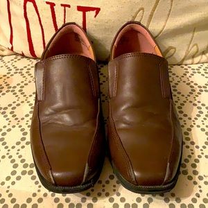 Boys brown dress shoes